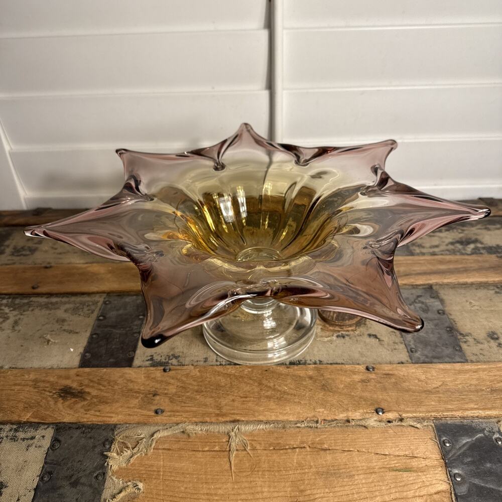 Vintage Mid-Century Murano Bohemian Art Glass Flower Shaped Bowl Pink